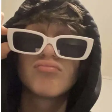 Profile image of Cam Leon