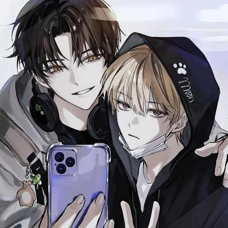 ChubbyNurse7279의 남사친 2명