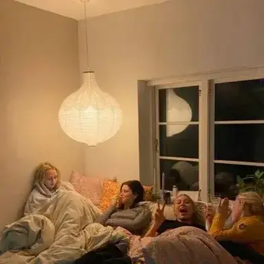 Profile image of older sisters