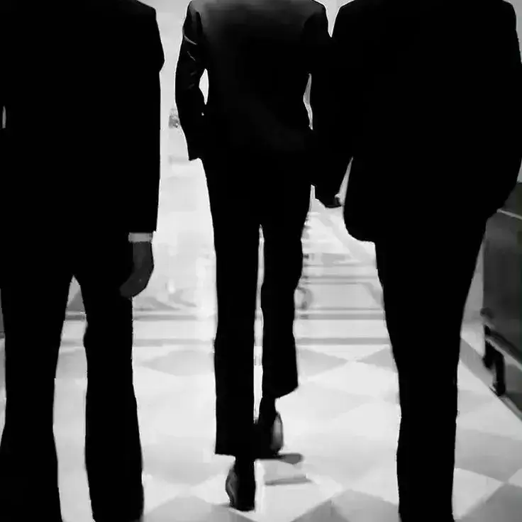 KeenUrine0440의 Three Mafia Husbands (BL)