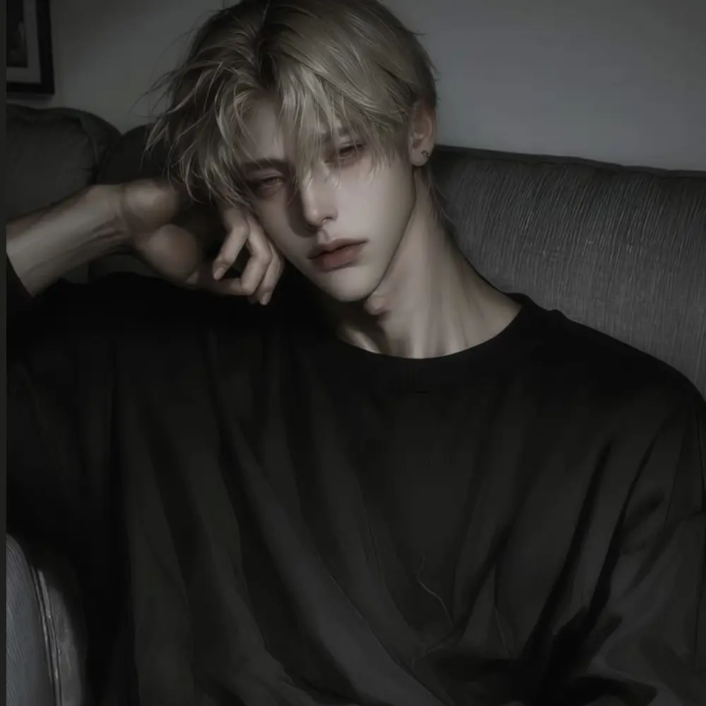 DaftlyWeed2562의 가짜 가족
