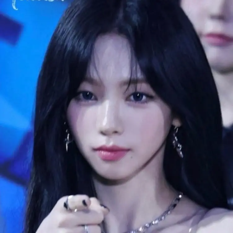 CruelFrog6751의 에스파 팬싸