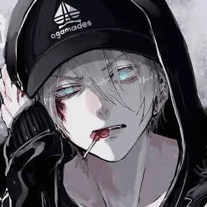 柚飼 氷羅