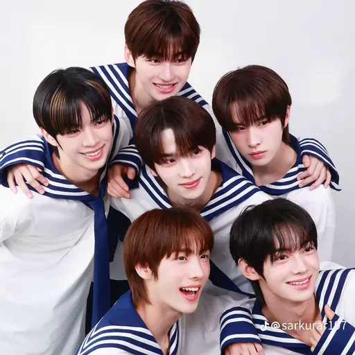 MutedDuvet4861의 투어스 가족