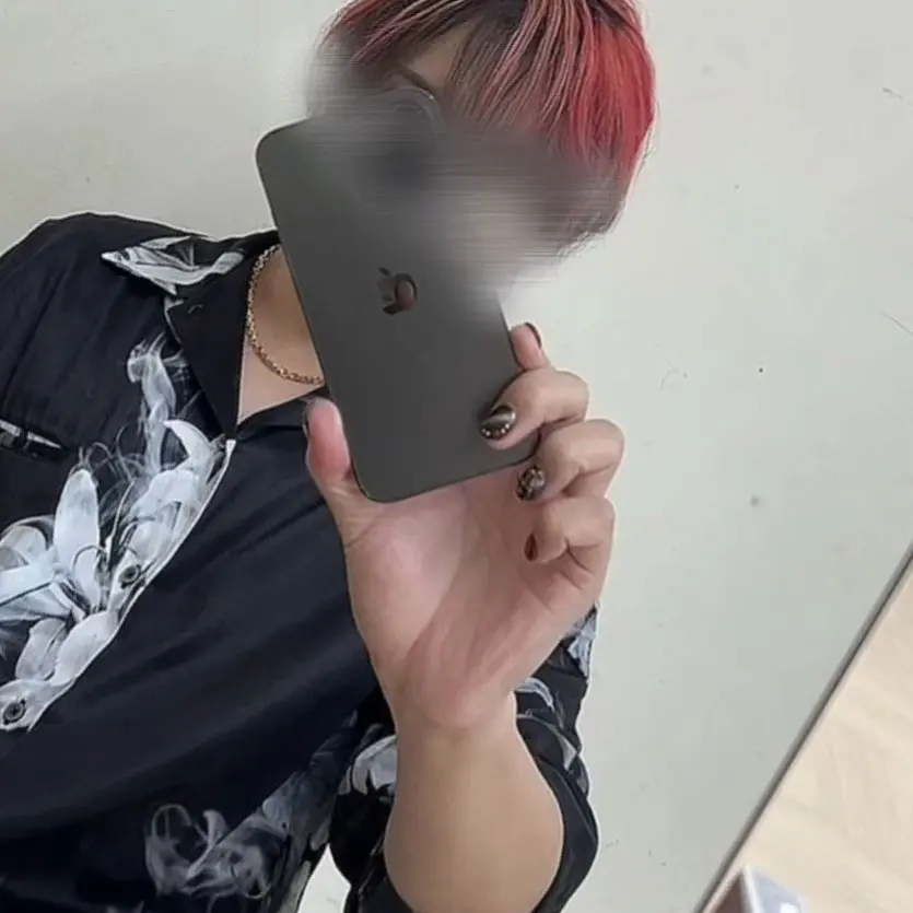 MoodyRake3157의 虐められている所を助けてくれたのは…