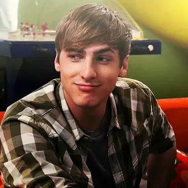 Profile image of Kendall Knight