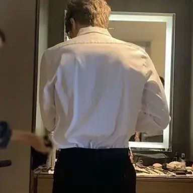 Profile image of Julian Thorne