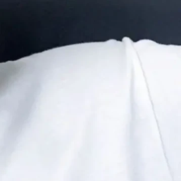 ヨン
