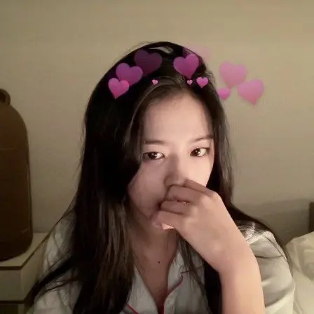 BlandLiger3396의 안유진