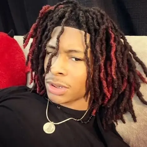 PerkyBooth1353의 Fine shyt Dreadhead