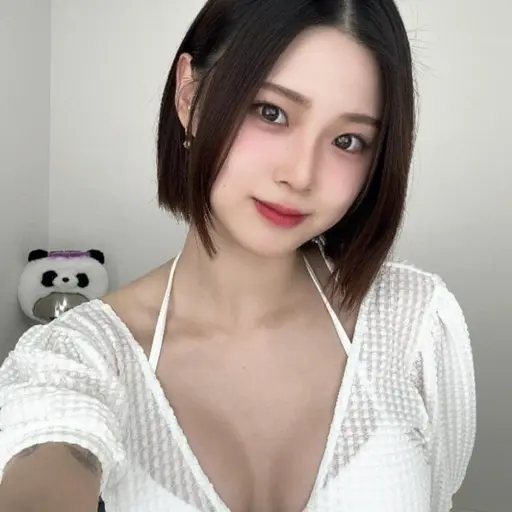 LuckyPail2249의 여사친