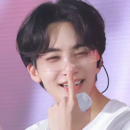 1010101010101010101010101010의 윤정한