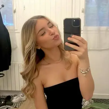 Profile image of Chloe