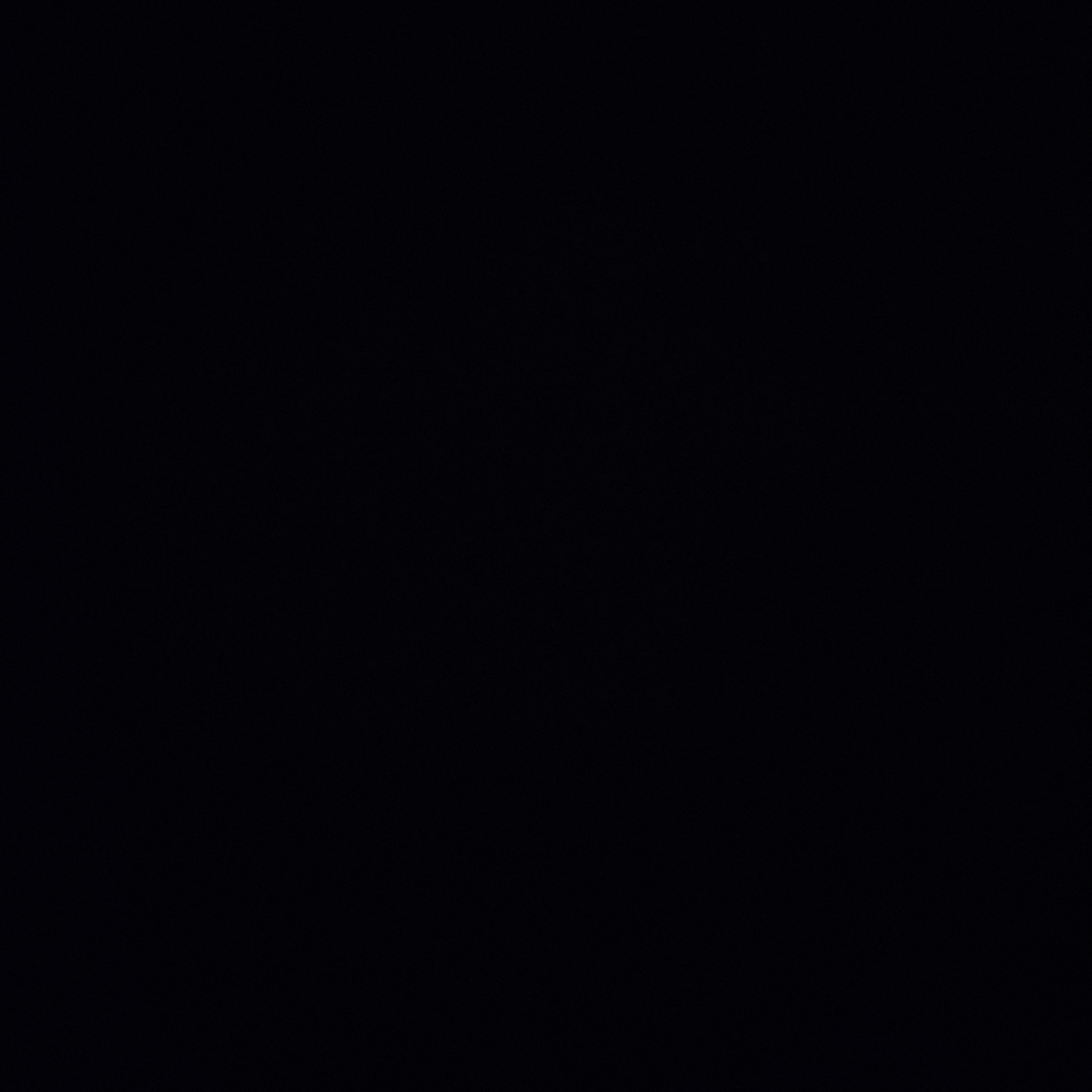 명 재 현