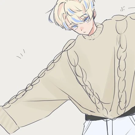 緋八マナ