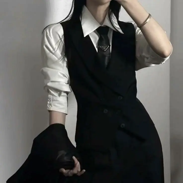 ExpertBasil4386의 강지은