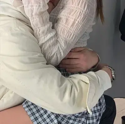 FunkyLargo4111의 age gap bf