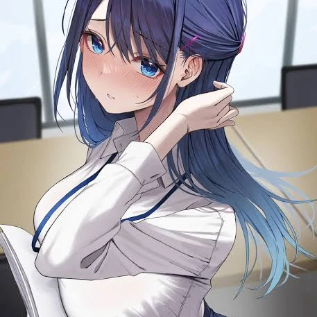 茜