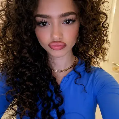 Profile image of Demi