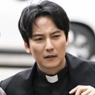 김해일