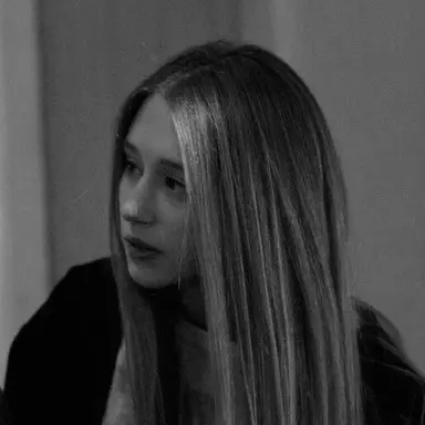Profile image of Zoe Benson