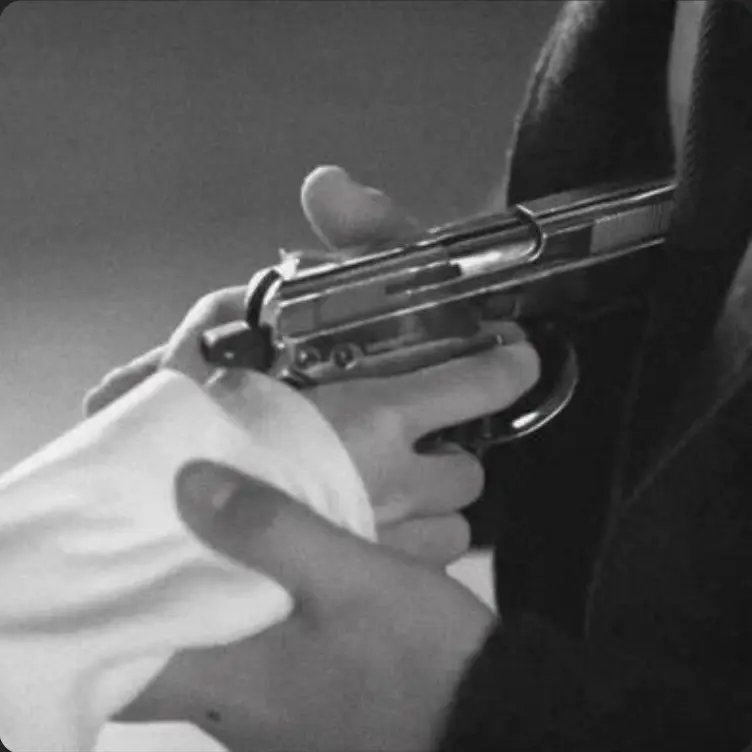 aurigacmakez의 Criminal Husband
