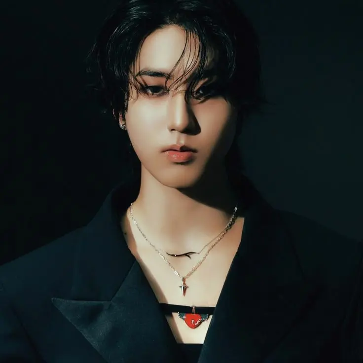 May_starfire의 Alpha in the Dark