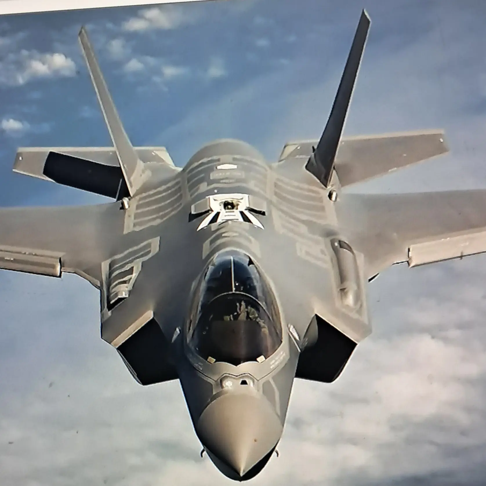 KRAIRWAYSFLIGHT7214의 F35  라이트닝