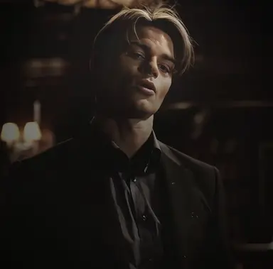 Profile image of Elijah Mikaelson