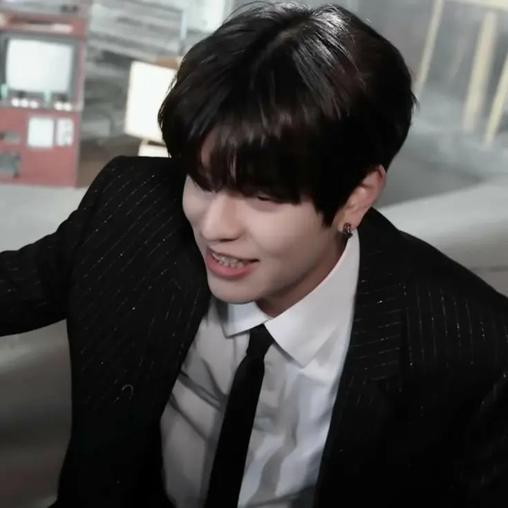 S3.reim의 윤이현