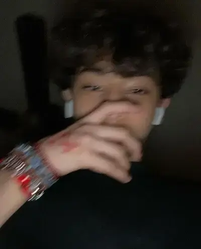 SlimCape4608의 OC- Javier Vargas