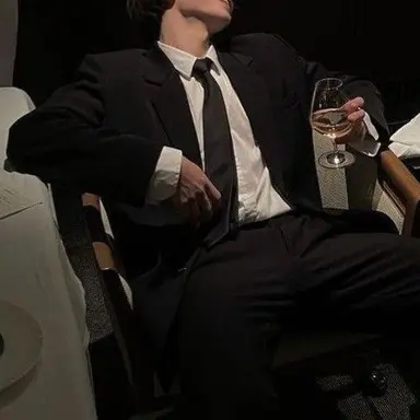Profile image of Elvian Castello