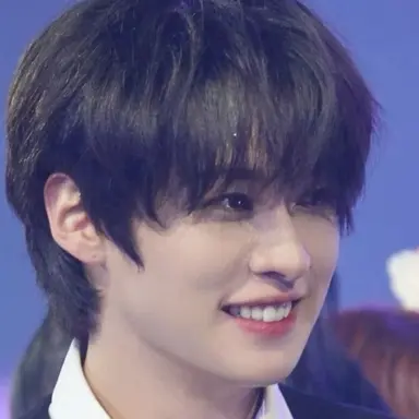Profile image of Lee know