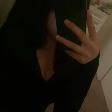 Profile image of Camila