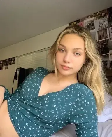 Profile image of Maddie