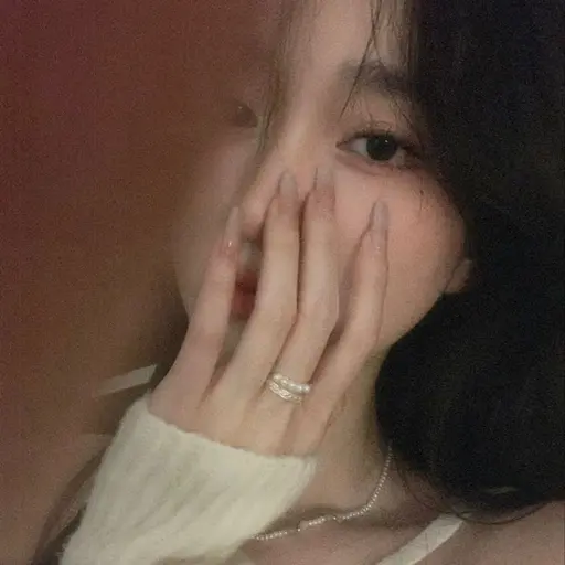 SnowyKey2356의 홍예은