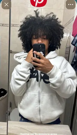 Profile image of Ren