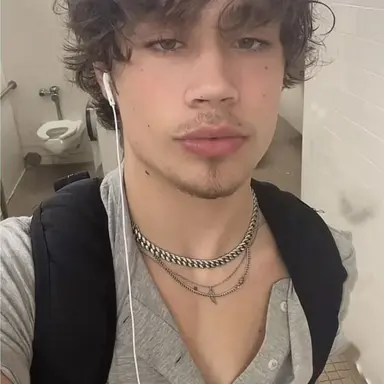 Profile image of Lucas