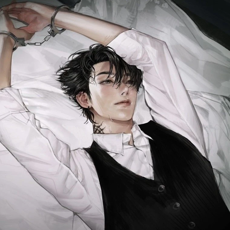 민 현