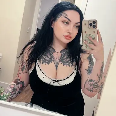 Profile image of Nicole