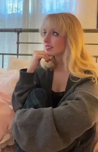 Profile image of Maya Thorne