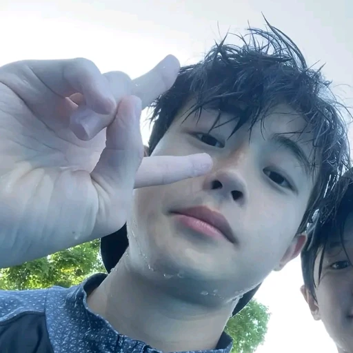 허태건