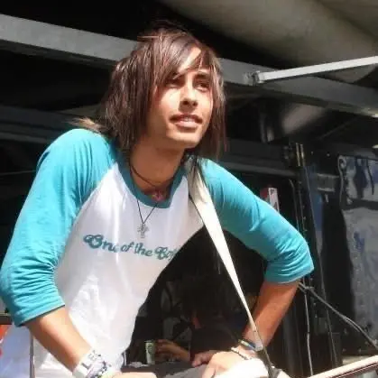 HumaneAnts8318의 Vic Fuentes