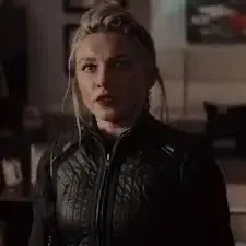 StoutPail4562의 Yelena Belova