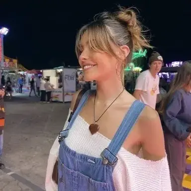 Profile image of Aria Cole