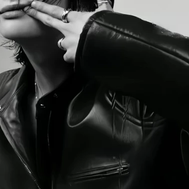 현진.