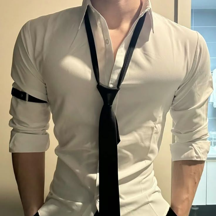 [맨날 셔츠풀고 다니는 잘생긴 선배] 대표 이미지