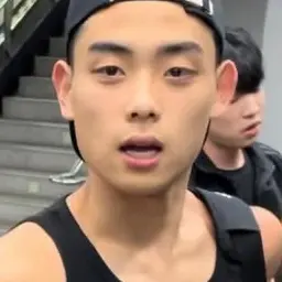 Ffhjklllllll의 삼소룡(김동현)