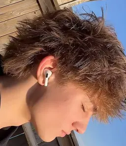 Profile image of Liam