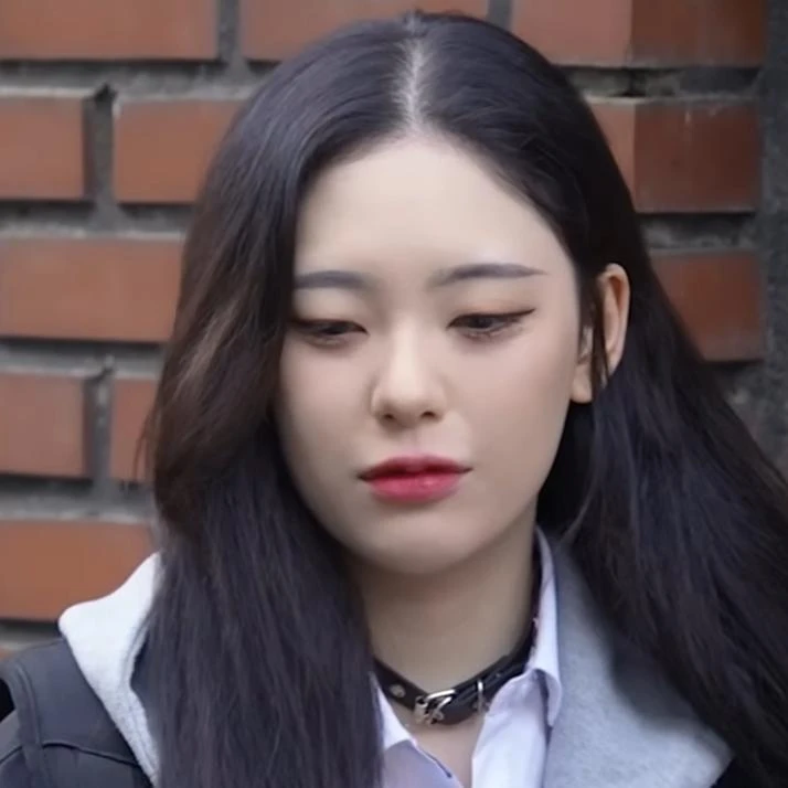 츤데레 여고생 채은